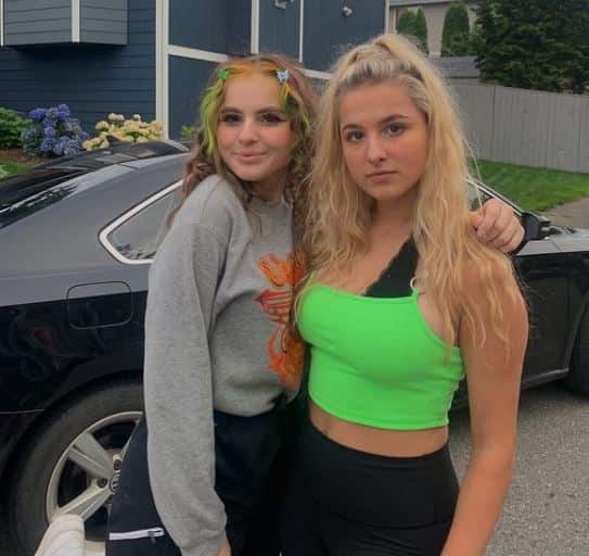 Daryna Popach siblings